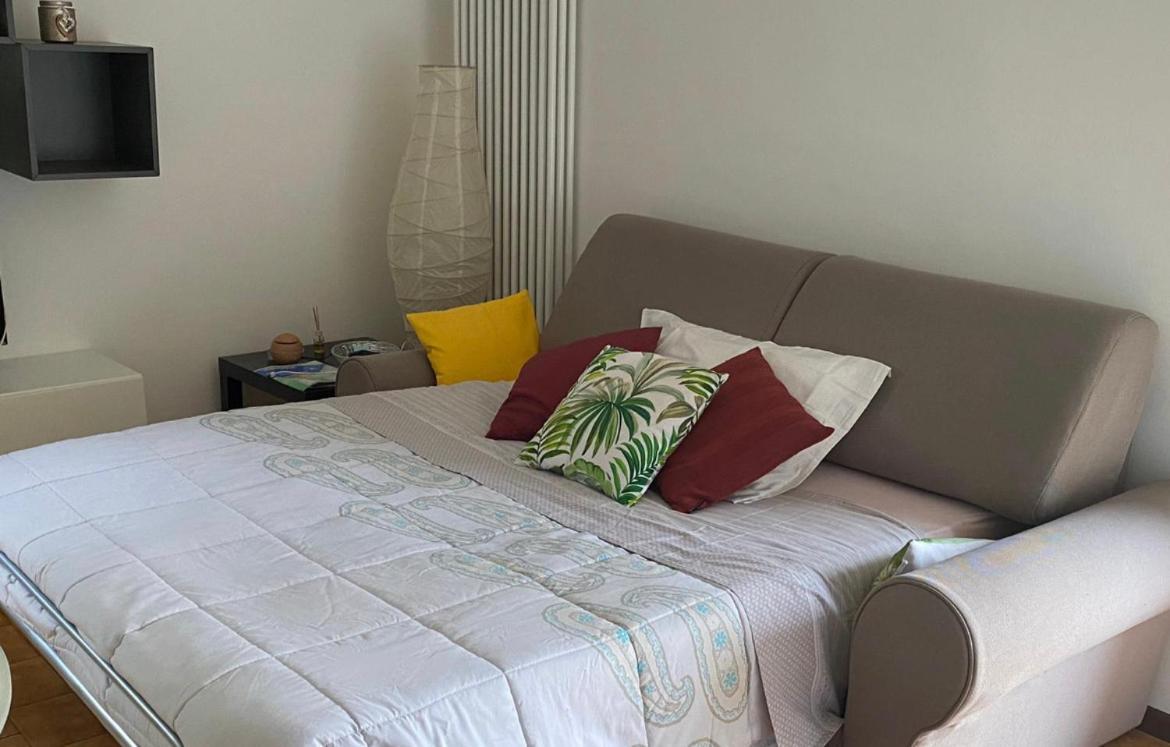 Lake Apartment Ischia Green Tenna 外观 照片